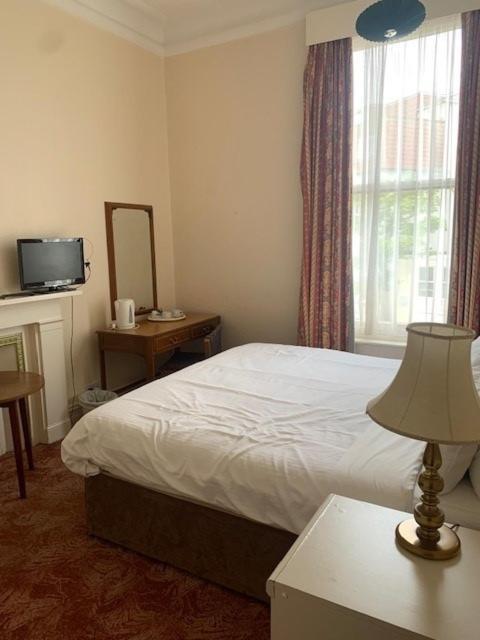 Hotel Balmoral Bournemouth Ngoại thất bức ảnh